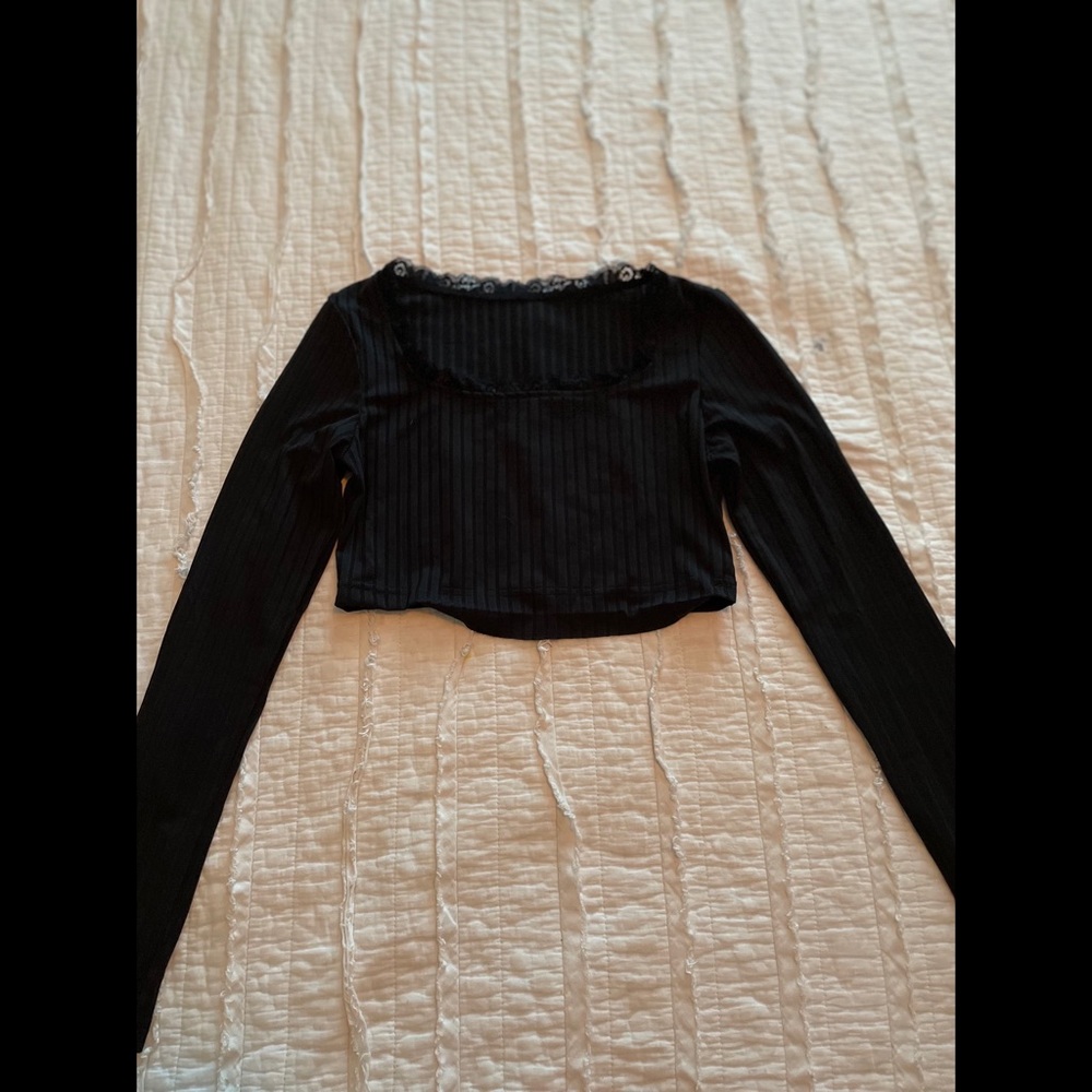 Black ruffled crop top